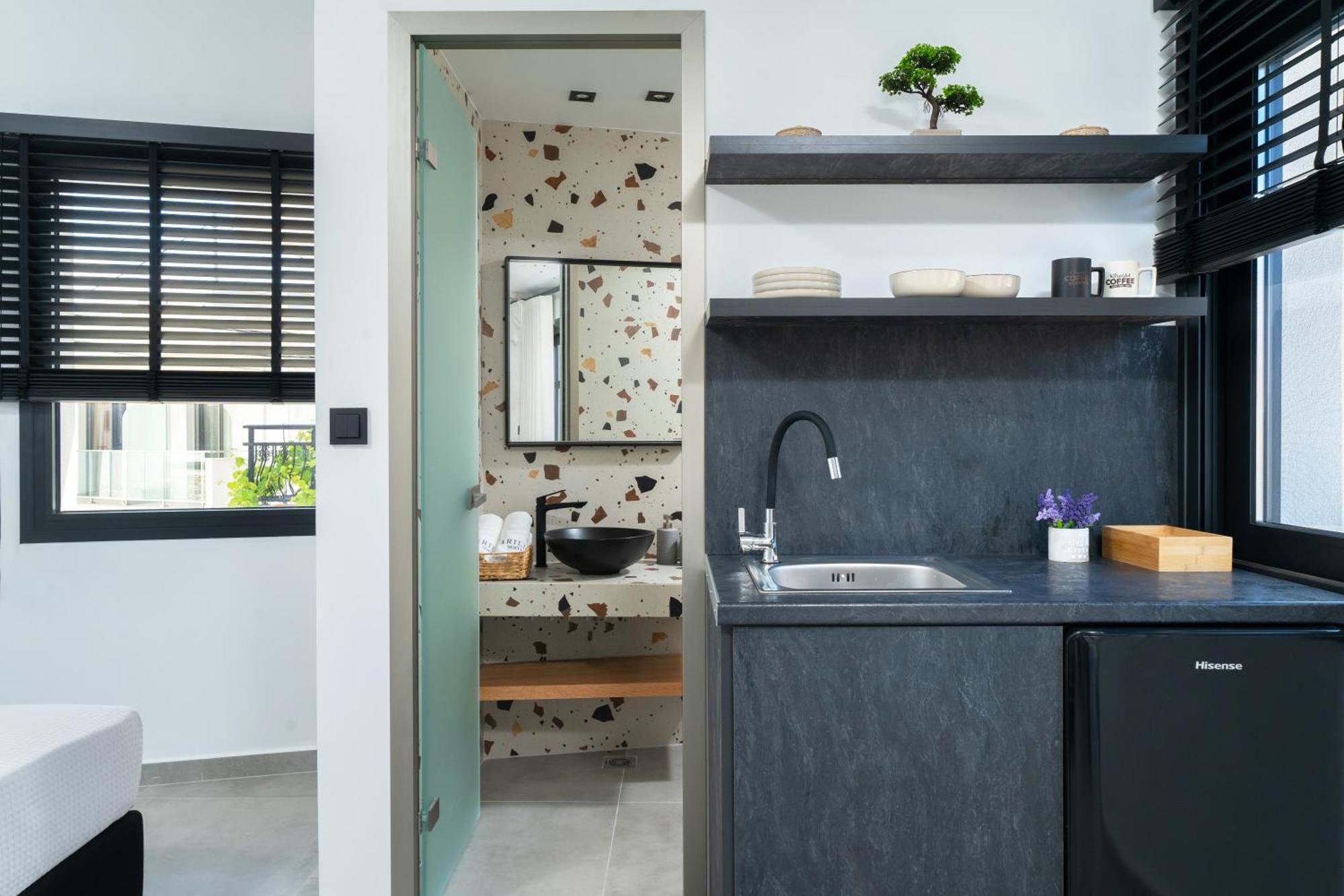 Parilion Suites Potos Bagian luar foto