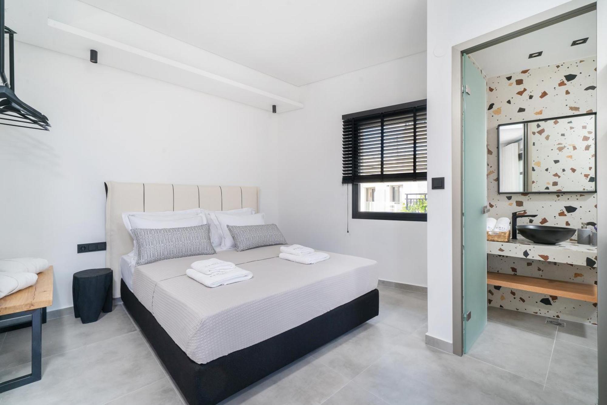 Parilion Suites Potos Bagian luar foto