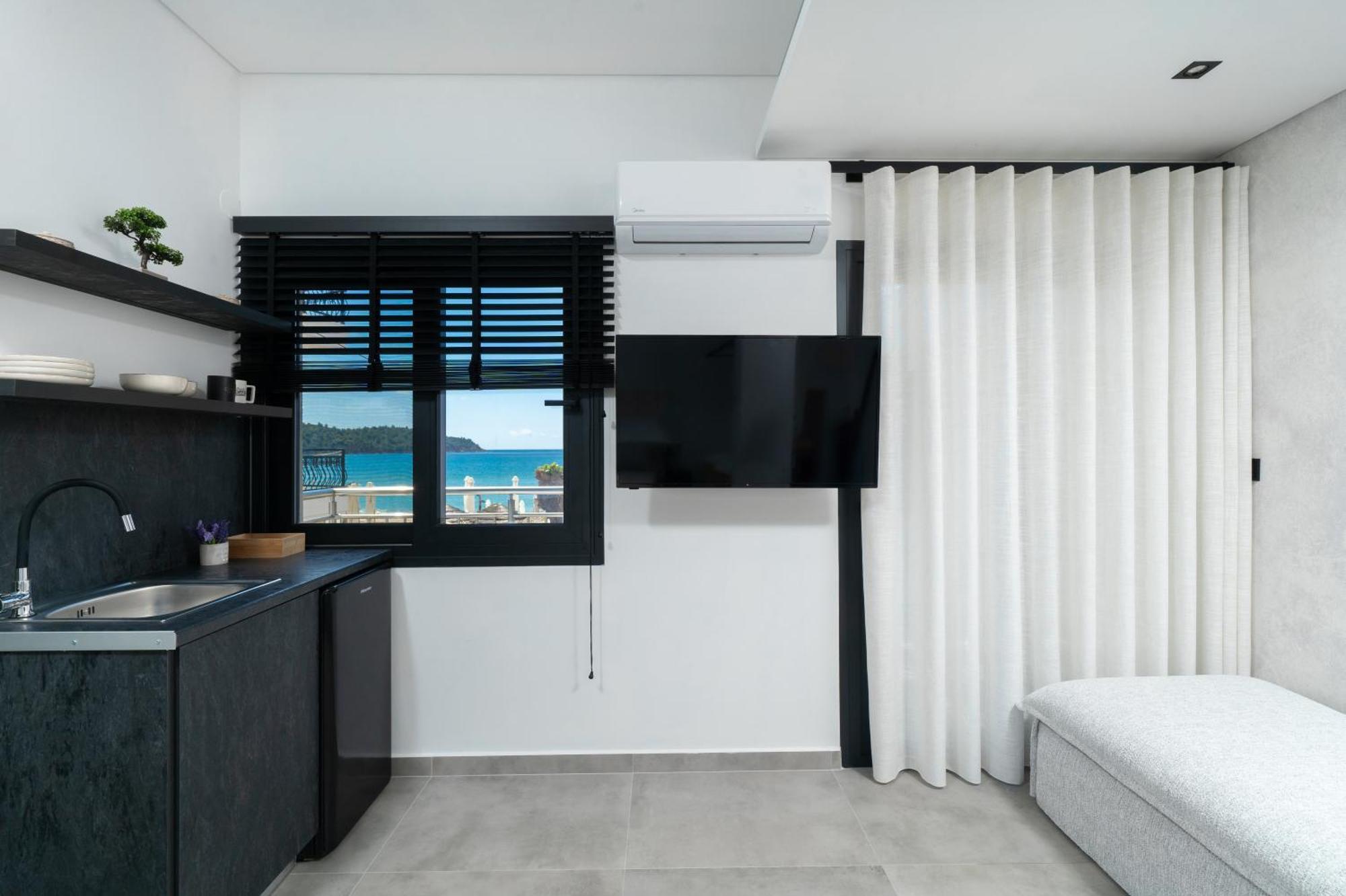 Parilion Suites Potos Bagian luar foto
